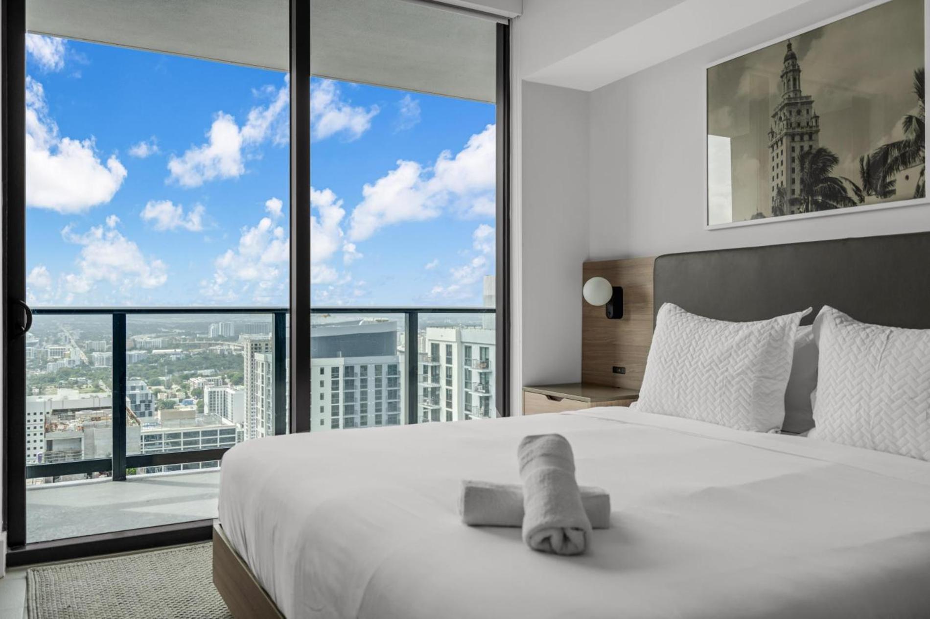 Modern 1Br Apartment With Breathtaking Views Heart Of Downtown Miami Exterior foto